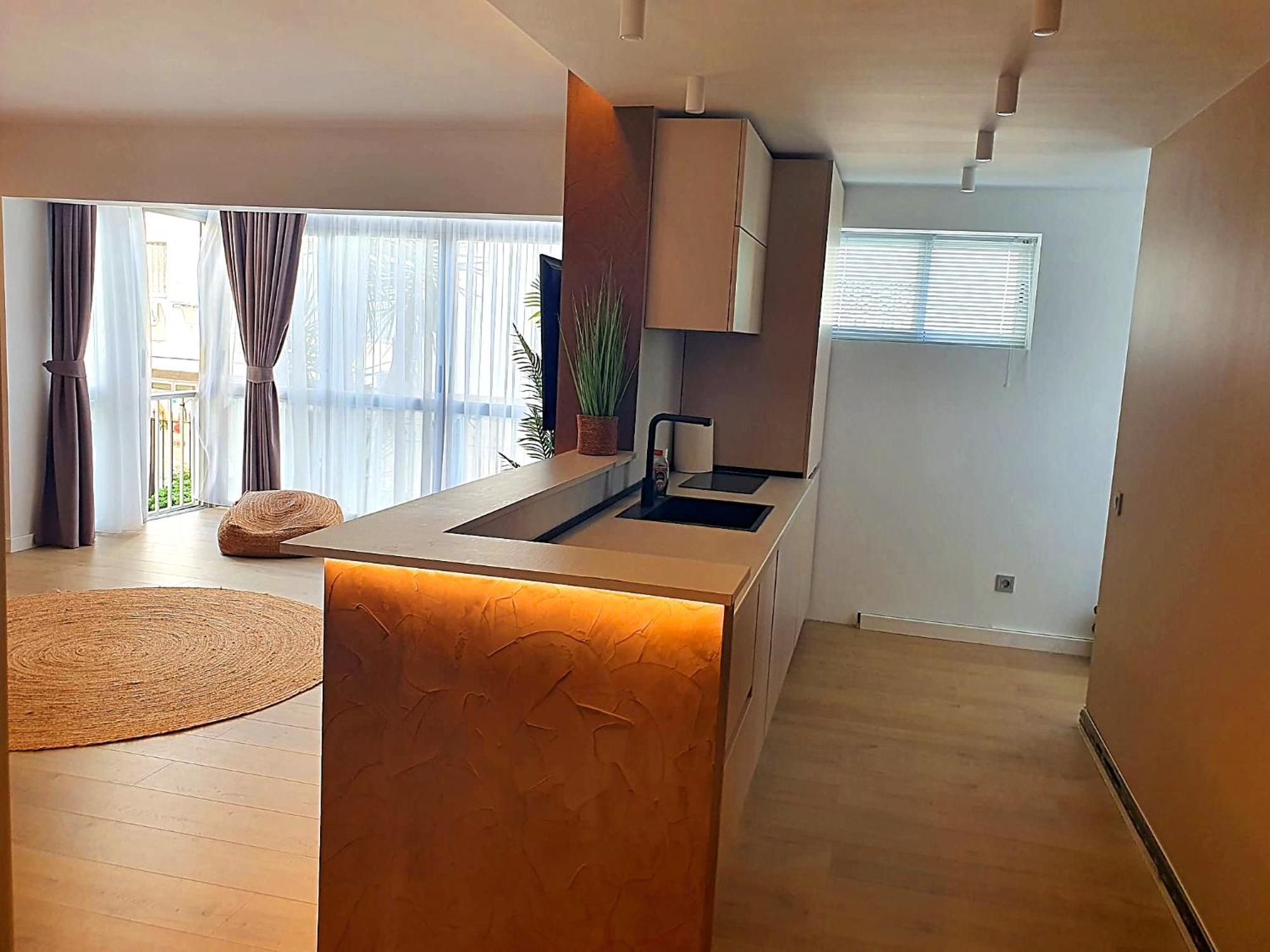First Line Beach Beautiful Two Bedrooms Μπένιντορμ Εξωτερικό φωτογραφία